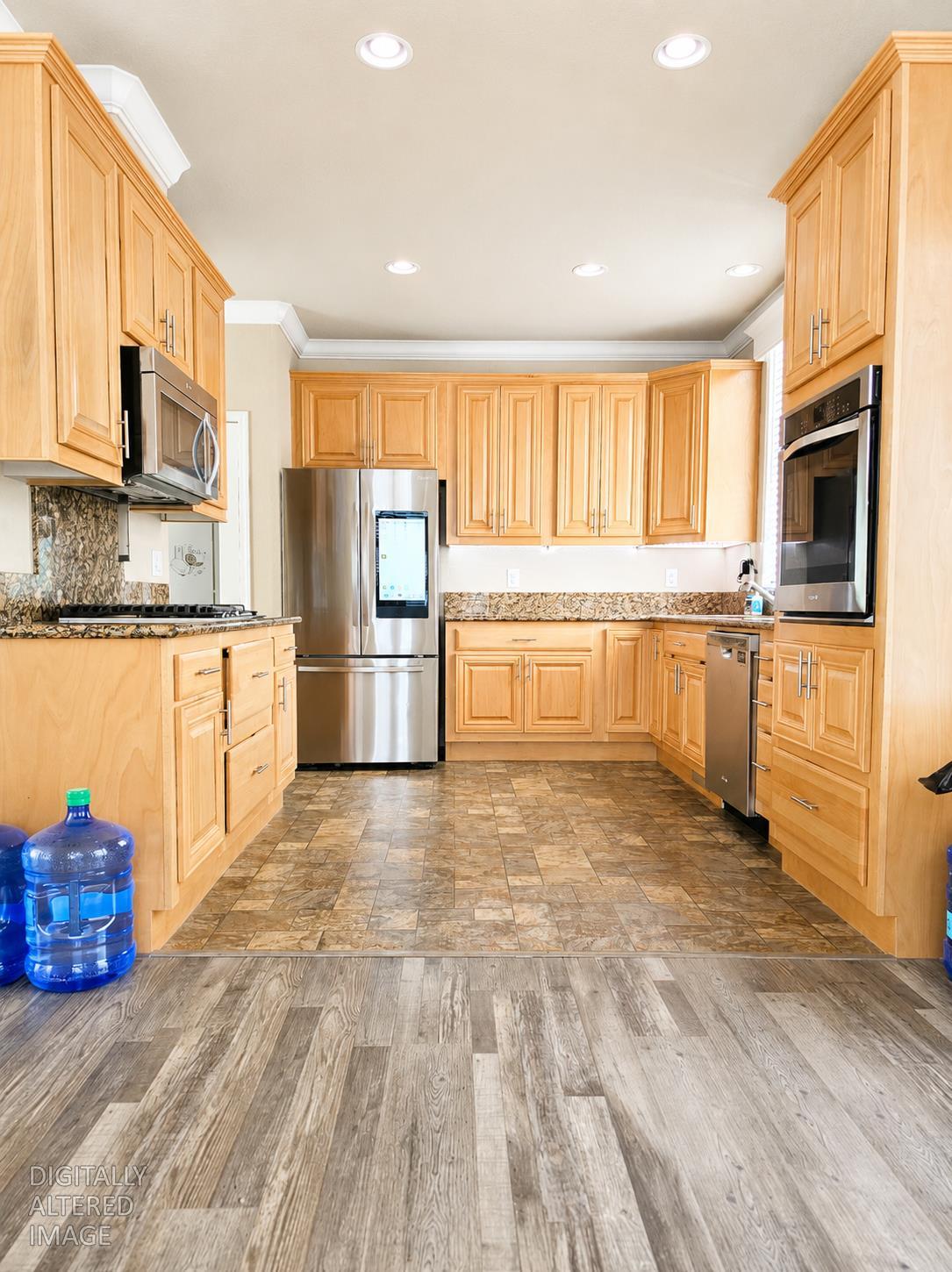 8200 Jantzen Rd #183, Modesto, CA 95357