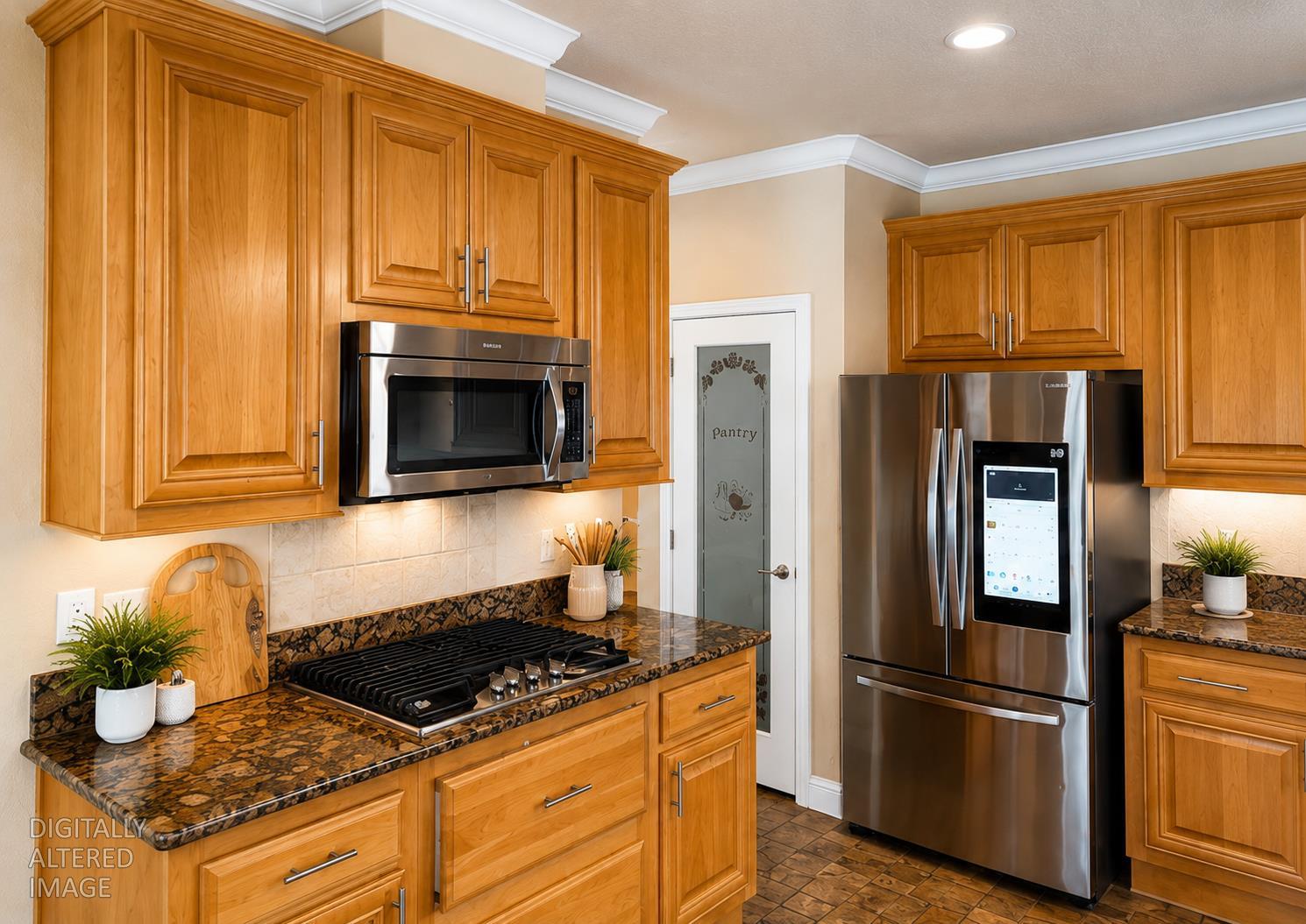 8200 Jantzen Rd #183, Modesto, CA 95357
