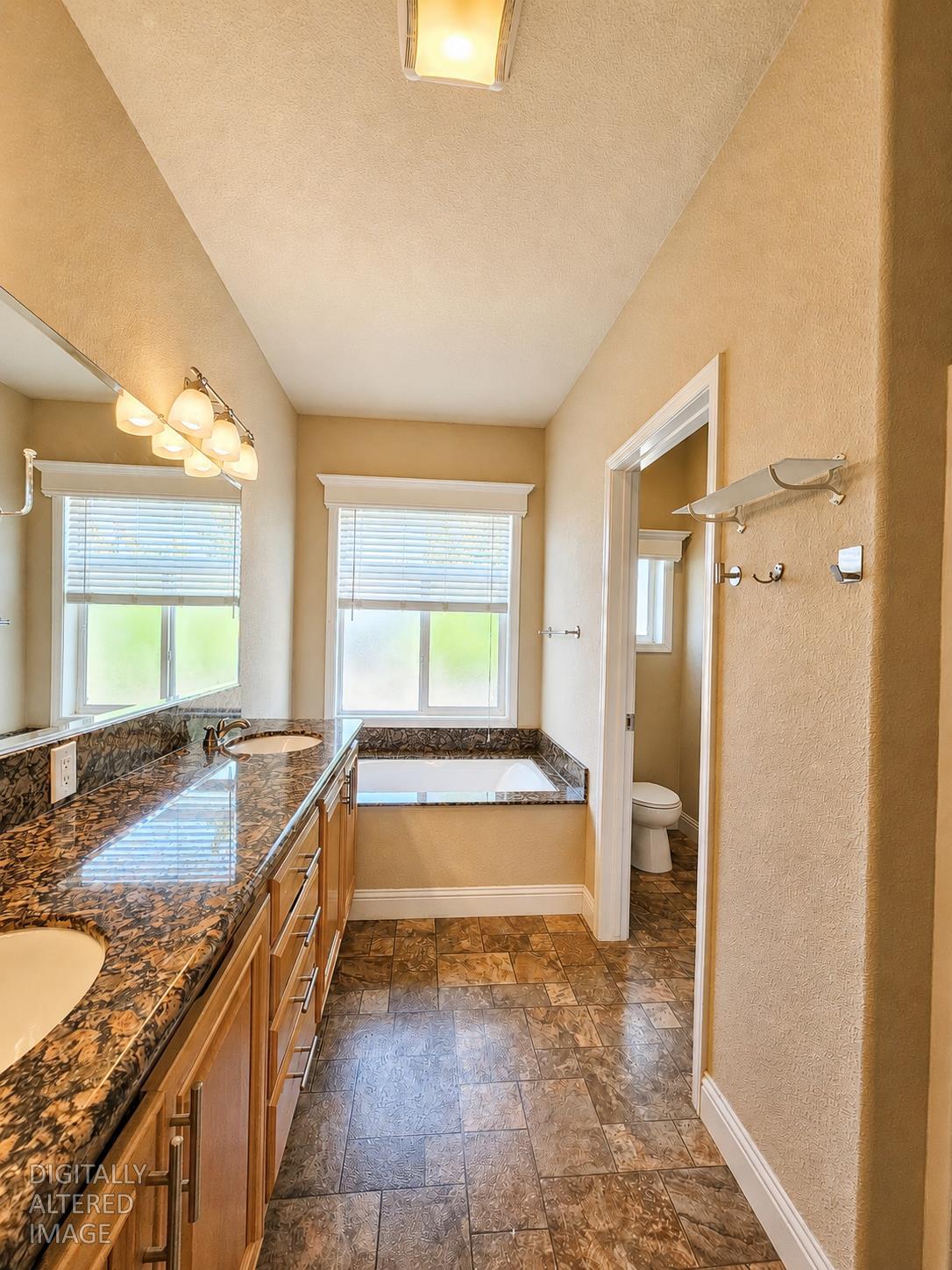 8200 Jantzen Rd #183, Modesto, CA 95357