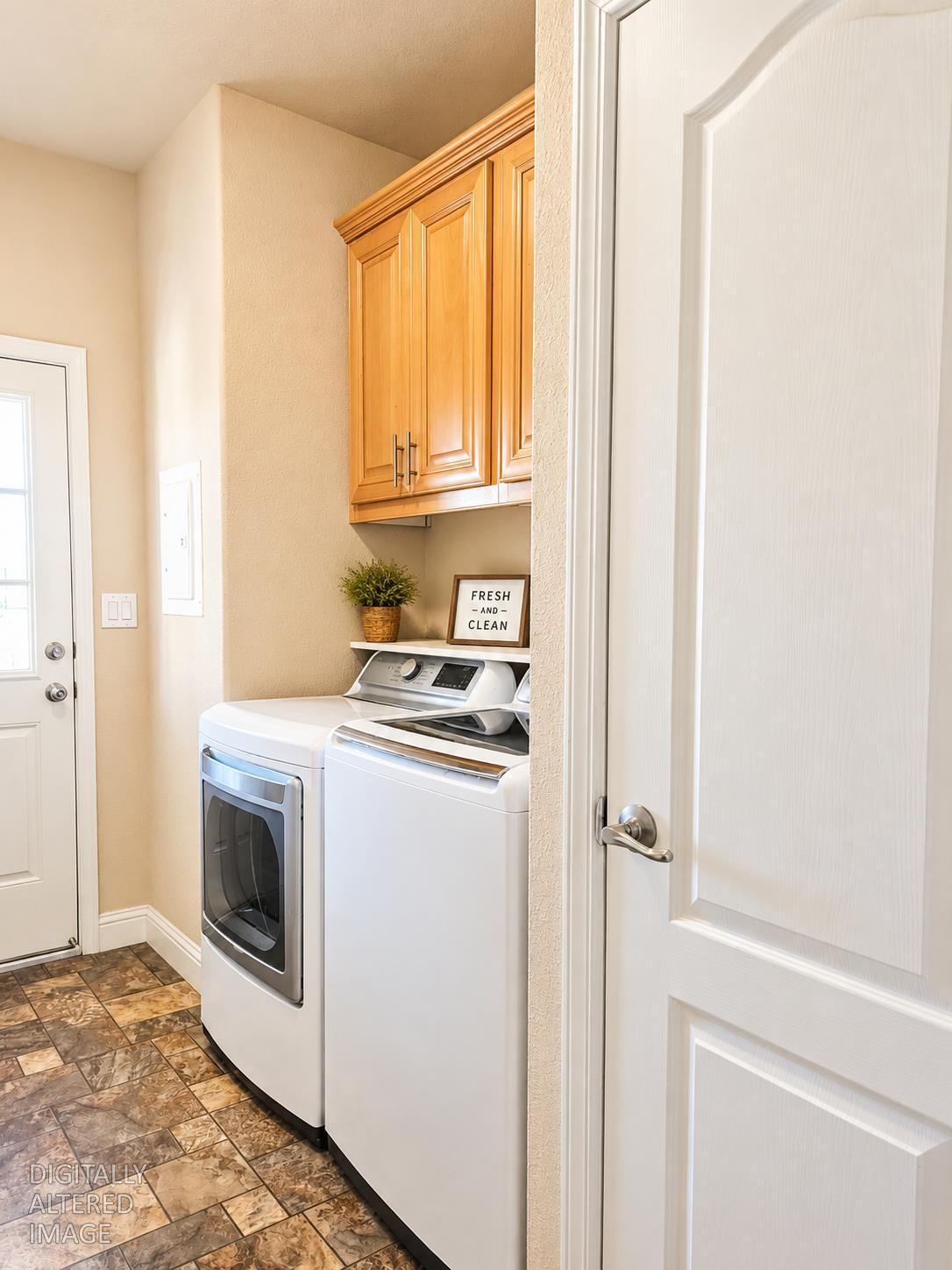 8200 Jantzen Rd #183, Modesto, CA 95357
