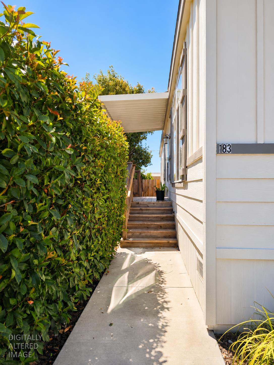 8200 Jantzen Rd #183, Modesto, CA 95357