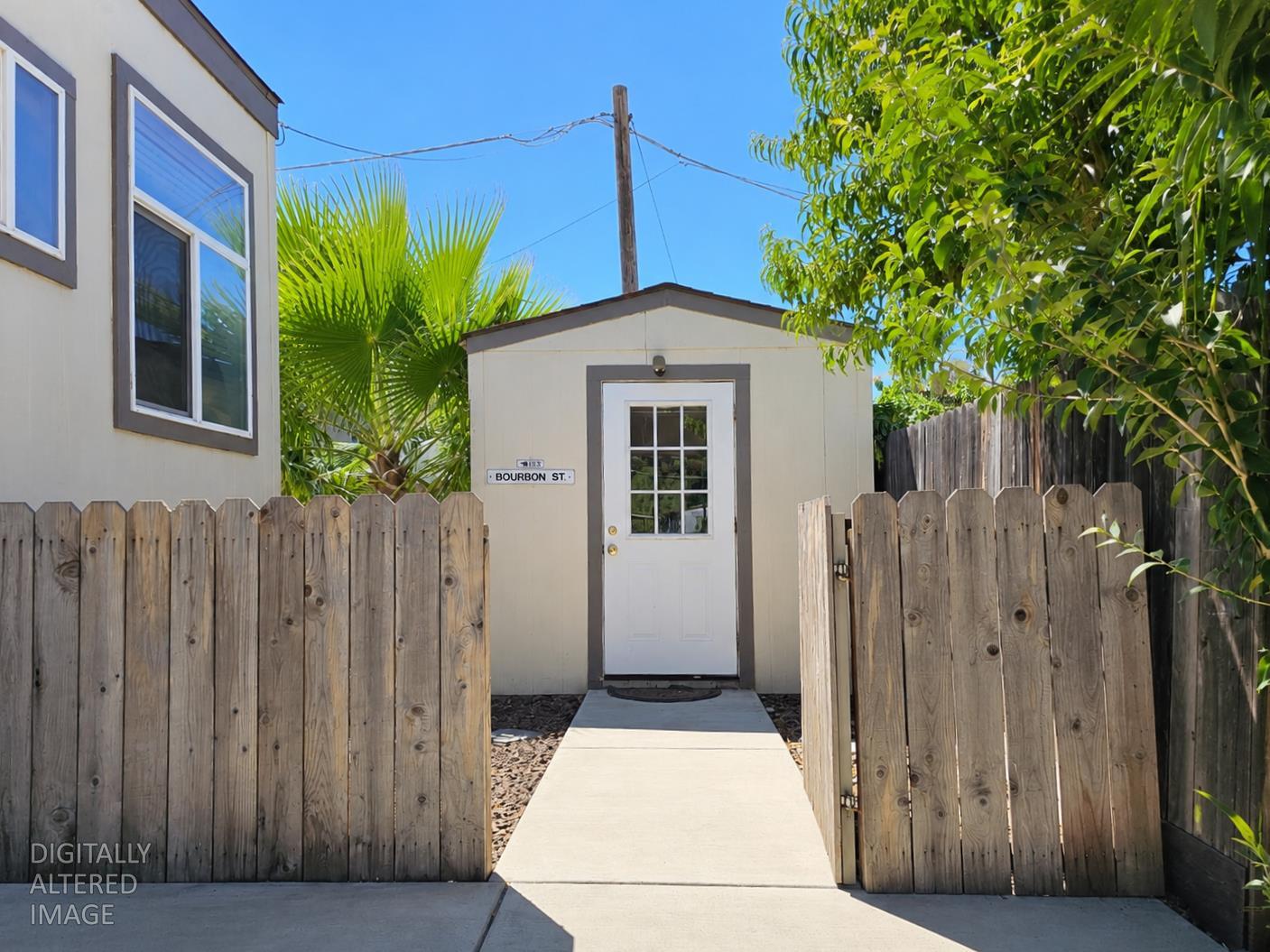 8200 Jantzen Rd #183, Modesto, CA 95357