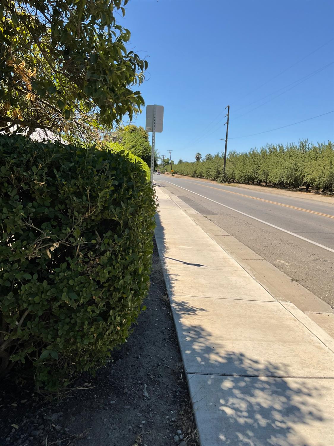 303 Plainsburg Rd, Planada, CA 95365
