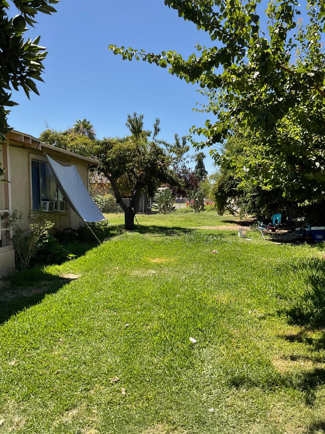 303 Plainsburg Rd, Planada, CA 95365