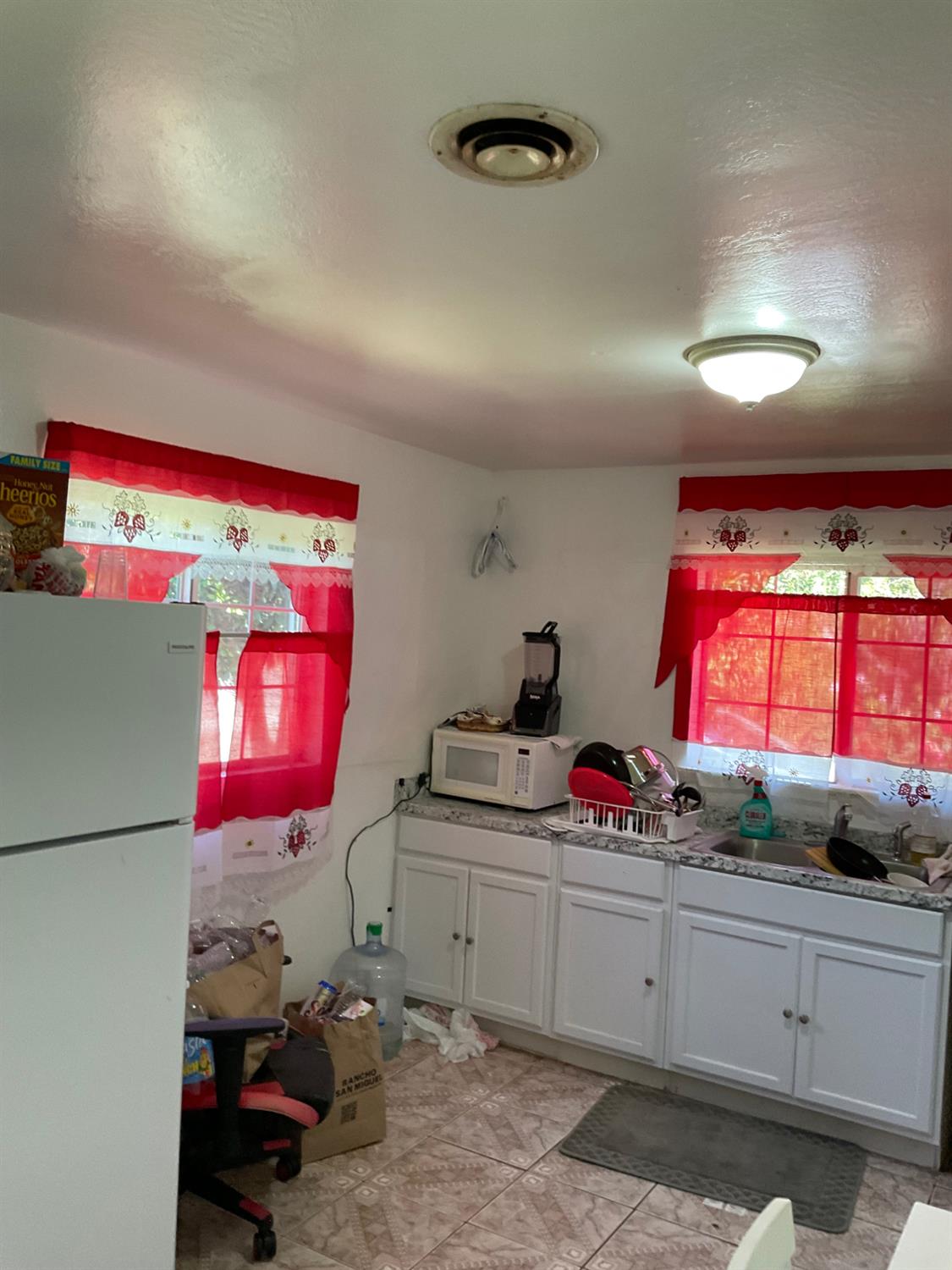 303 Plainsburg Rd, Planada, CA 95365
