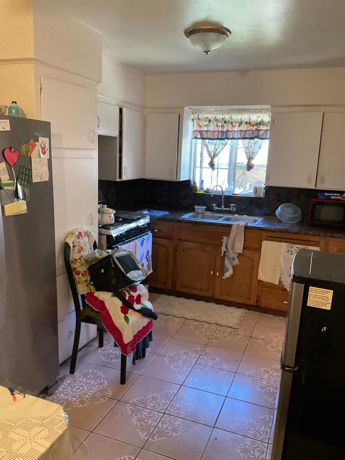 303 Plainsburg Rd, Planada, CA 95365