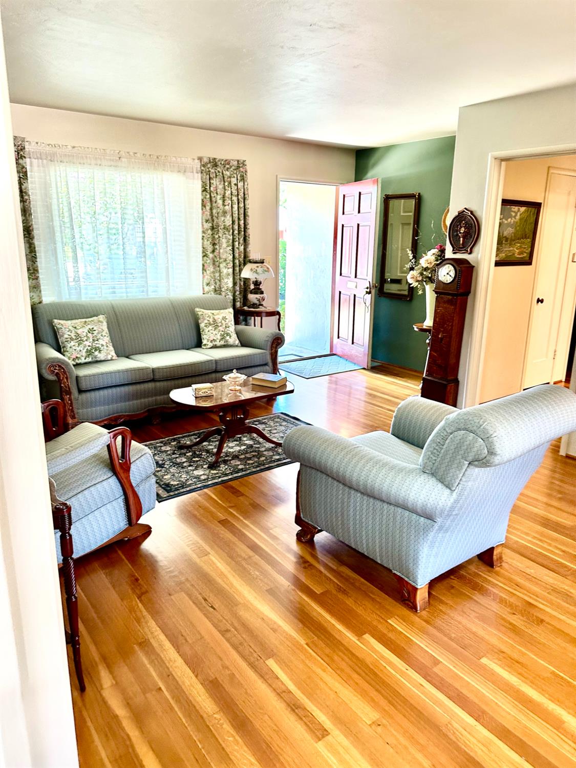928 Hackberry Ave, Modesto, CA 95350