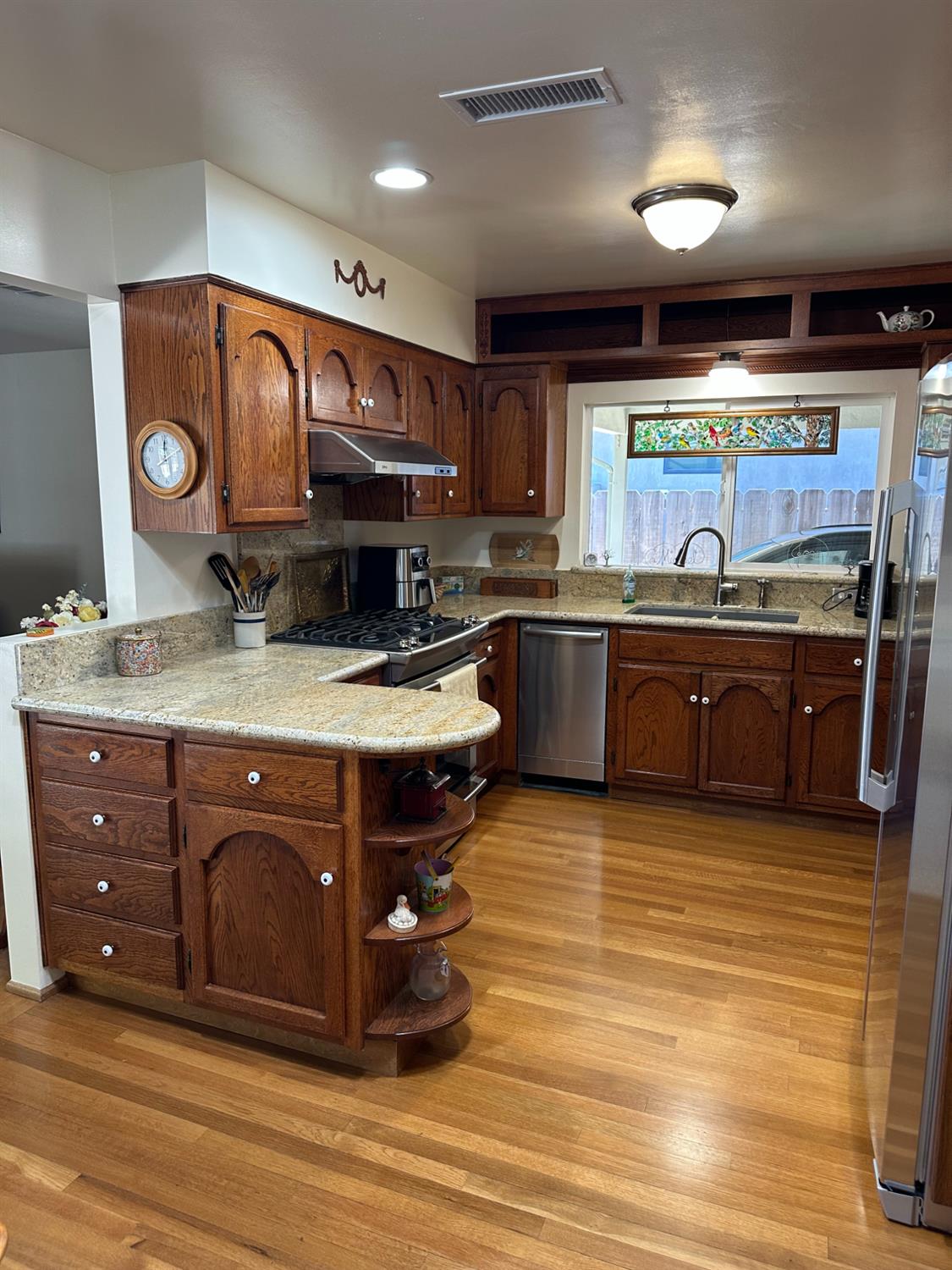 928 Hackberry Ave, Modesto, CA 95350