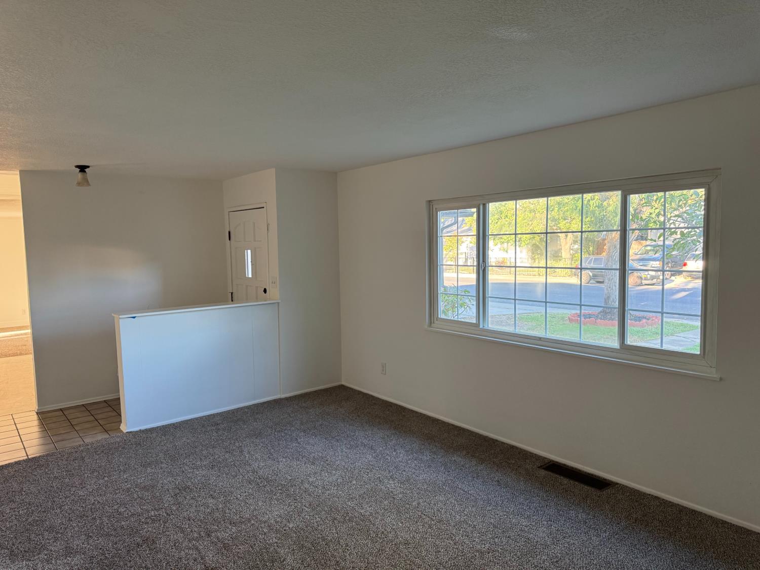 2302 Monte Carlo Ave, Modesto, CA 95350