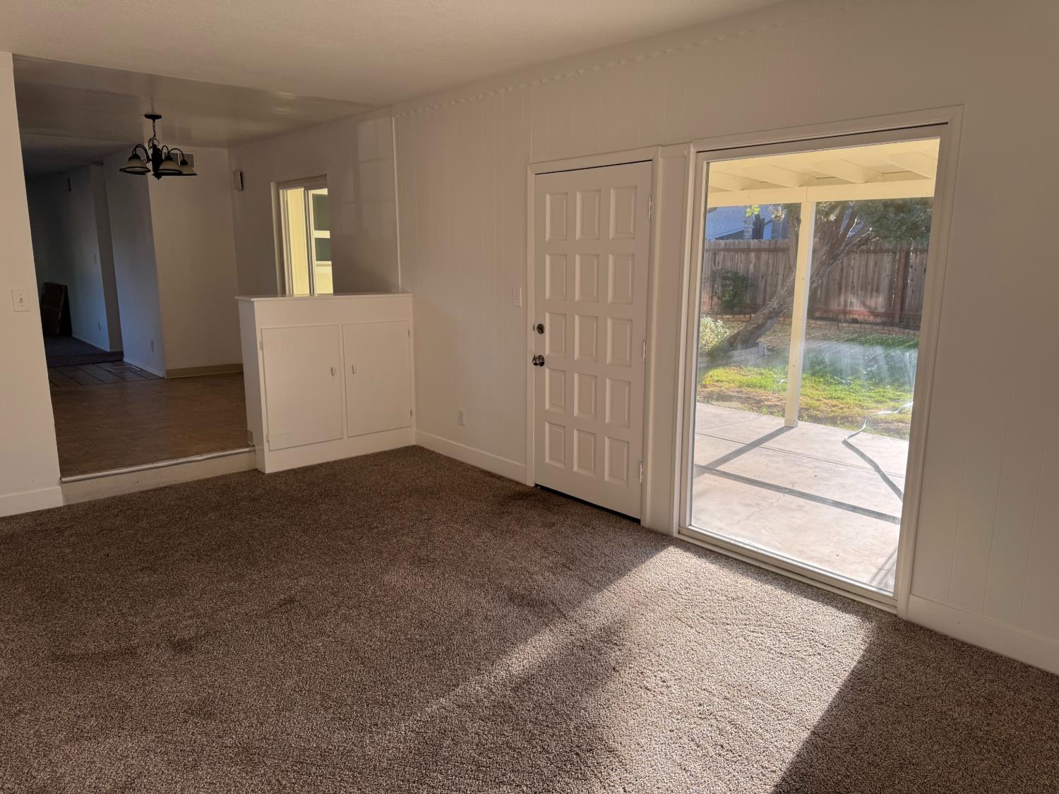 2302 Monte Carlo Ave, Modesto, CA 95350