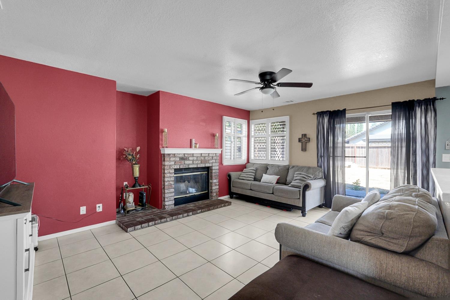 2204 Park Faith Ln, Modesto, CA 95358