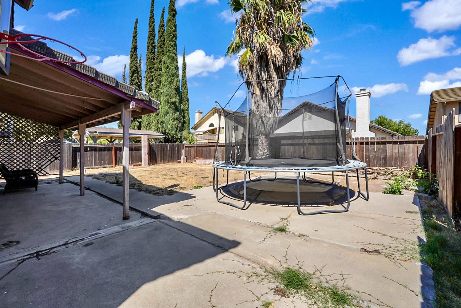 2204 Park Faith Ln, Modesto, CA 95358