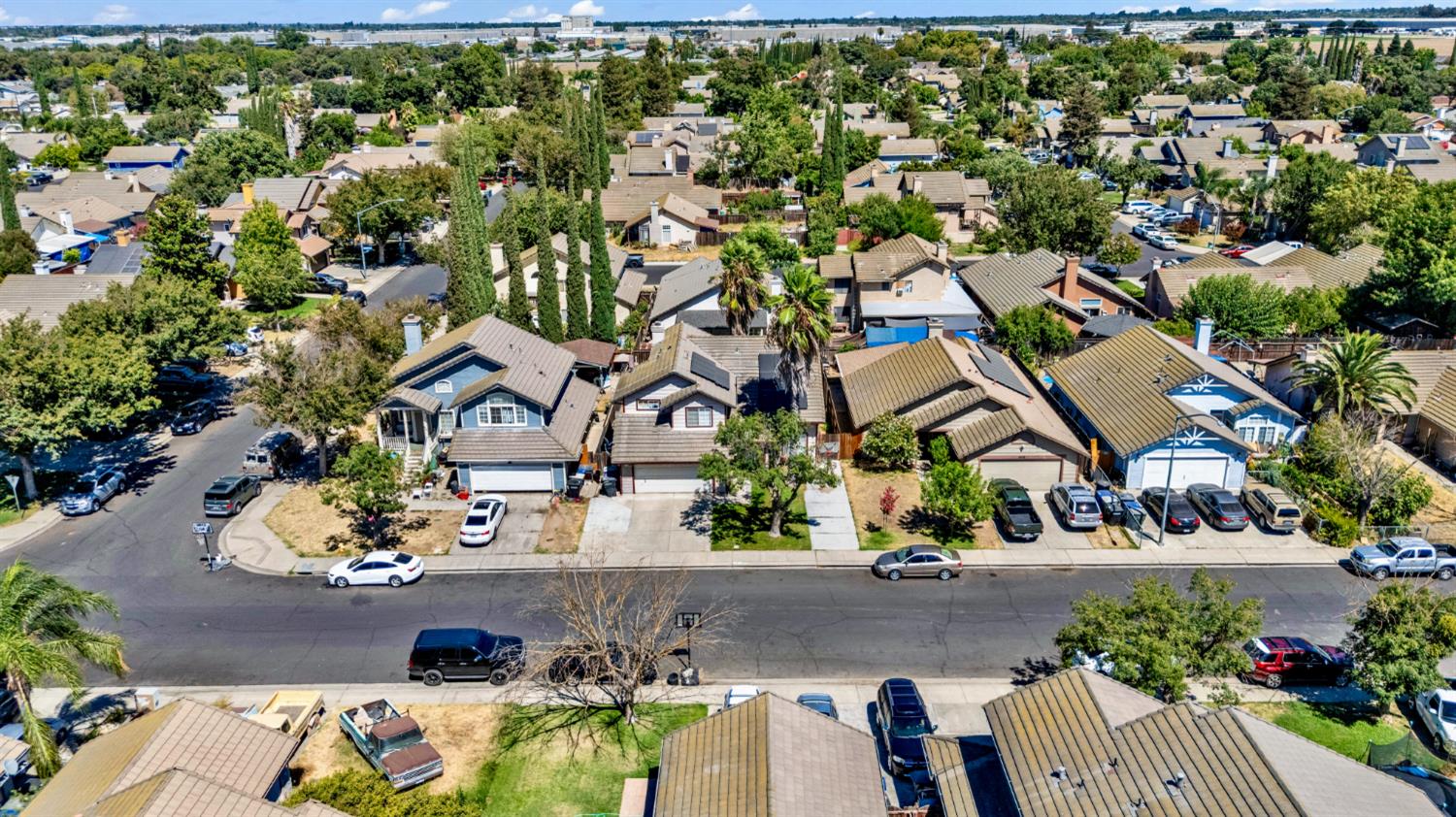 2204 Park Faith Ln, Modesto, CA 95358