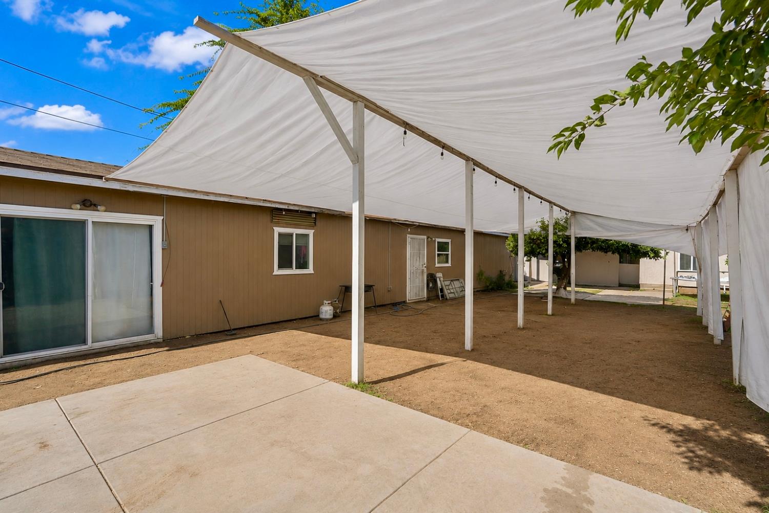 1514 Eureka St, Modesto, CA 95358