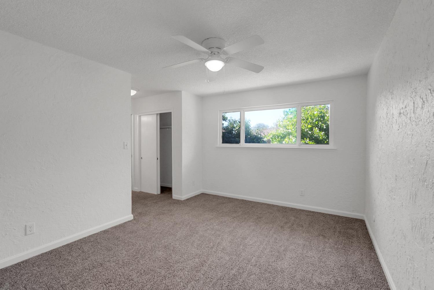 1150 E South Bear Creek Dr, Merced, CA 95340