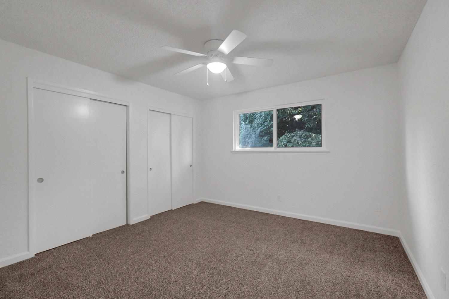 1150 E South Bear Creek Dr, Merced, CA 95340