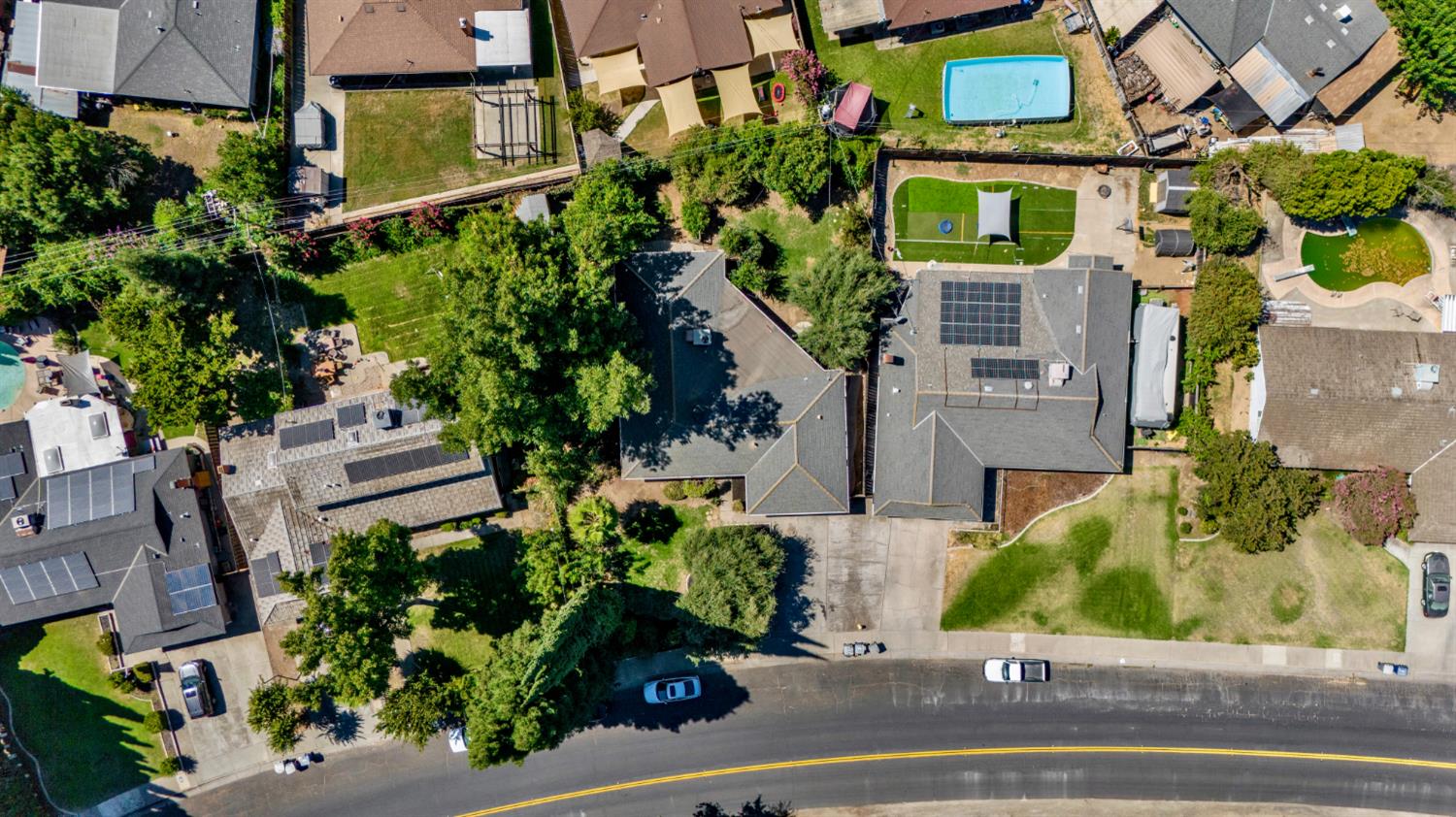 1150 E South Bear Creek Dr, Merced, CA 95340