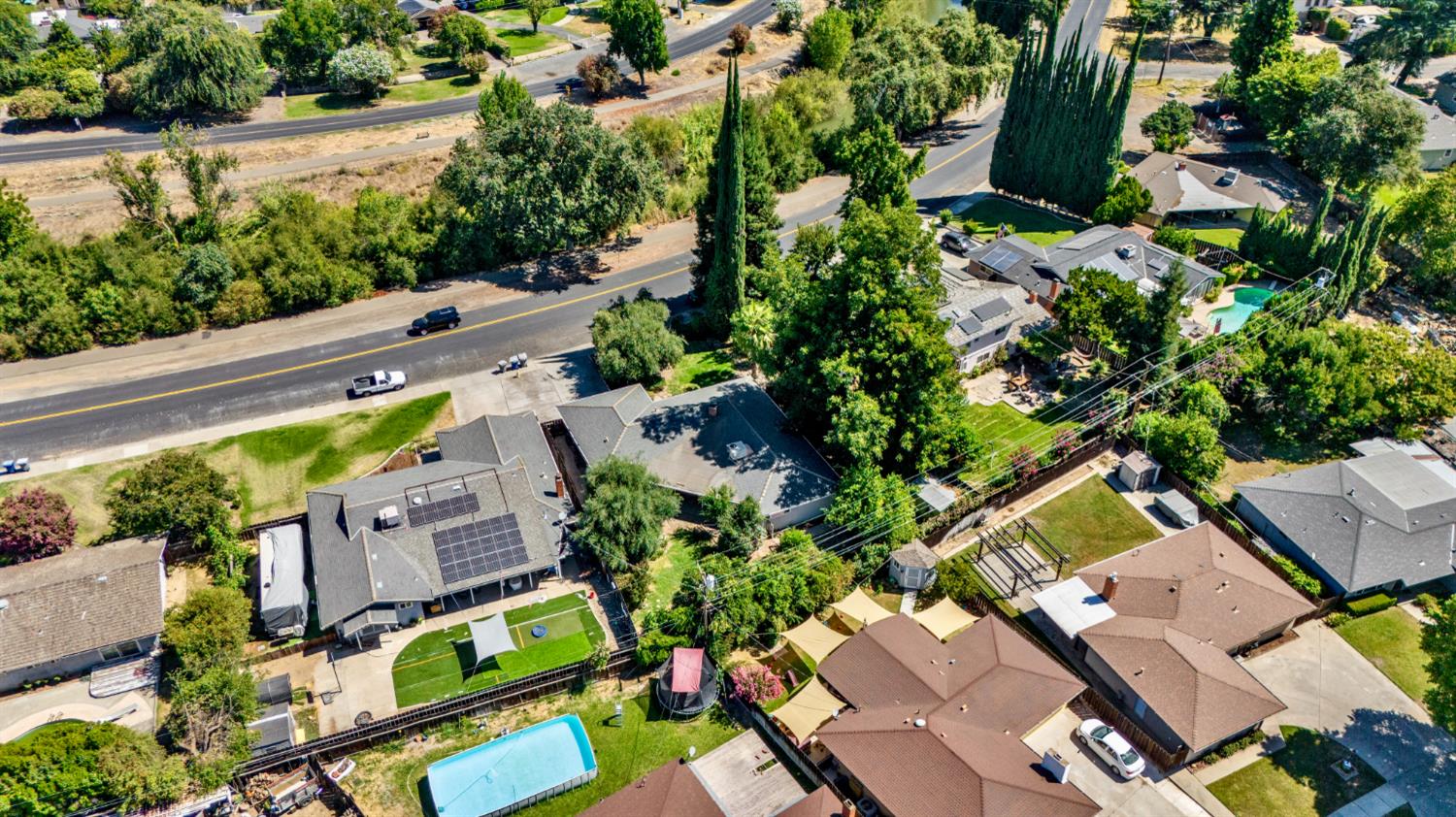 1150 E South Bear Creek Dr, Merced, CA 95340
