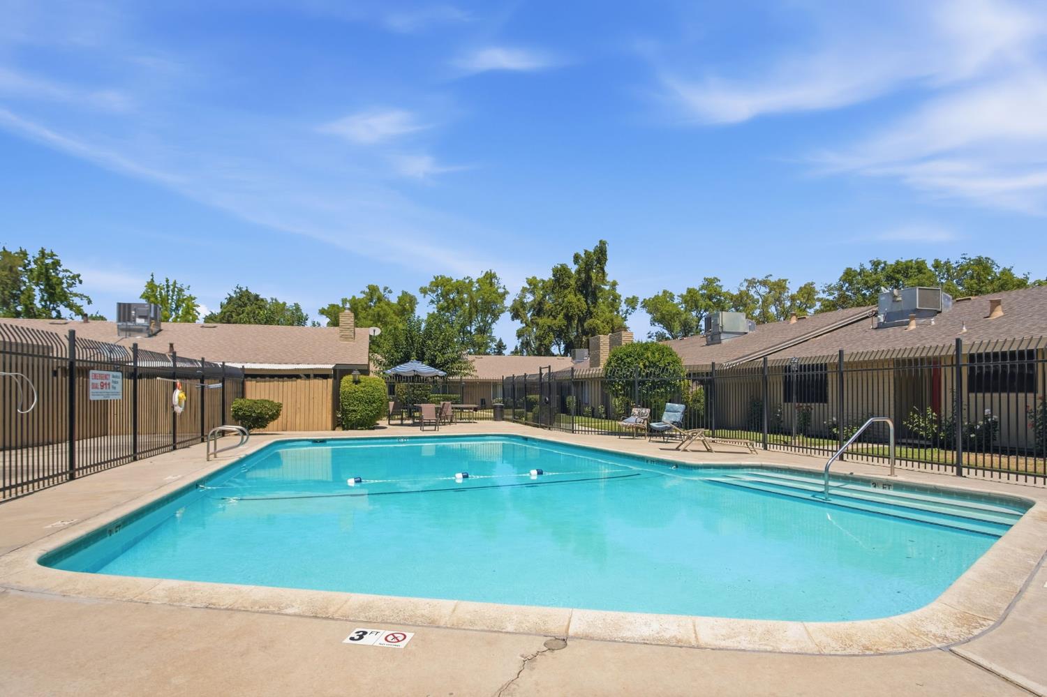 617 W Granger Ave #14, Modesto, CA 95350