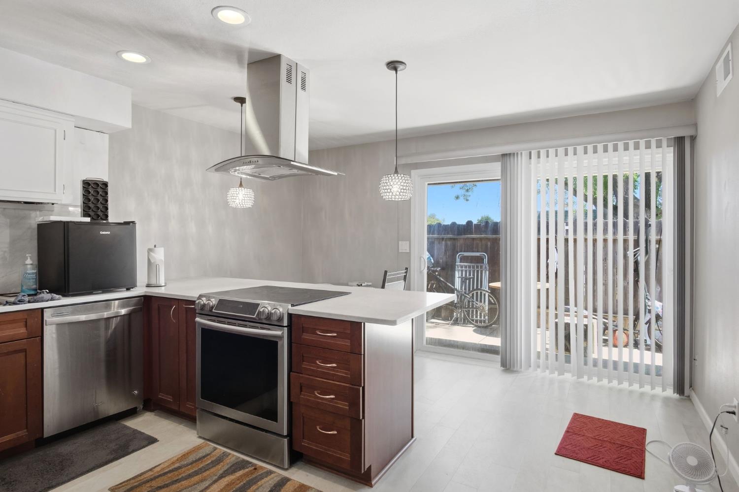 617 W Granger Ave #14, Modesto, CA 95350