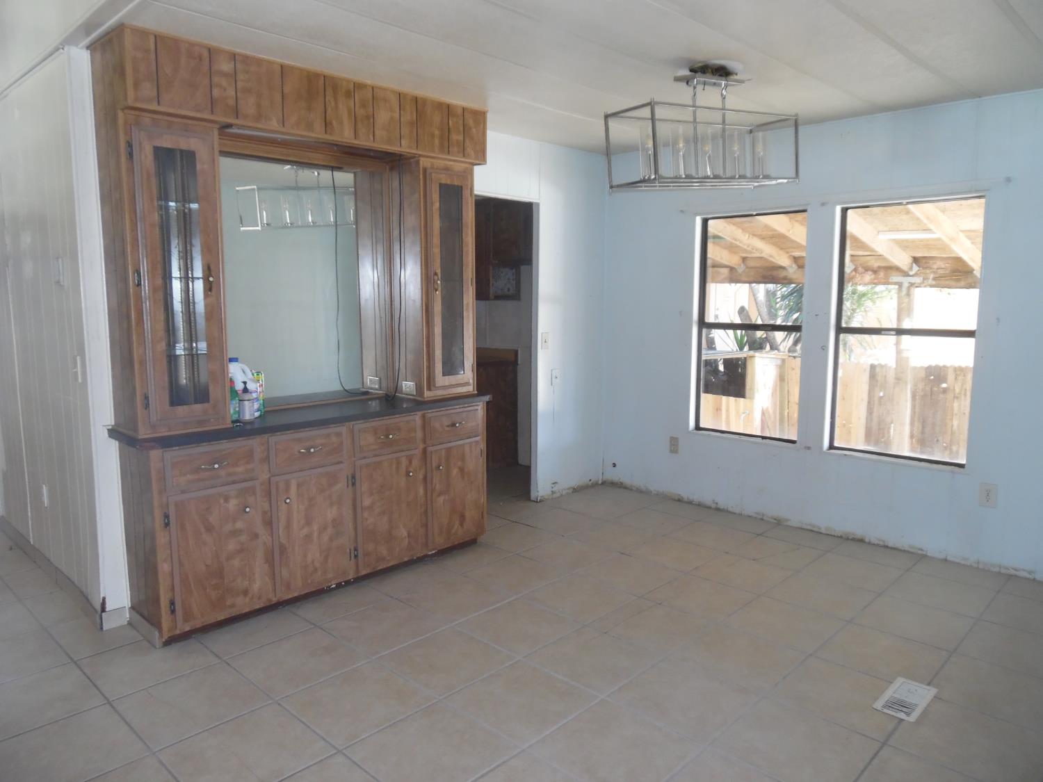 4399 Aplicella Ct #30, Manteca, CA 95337