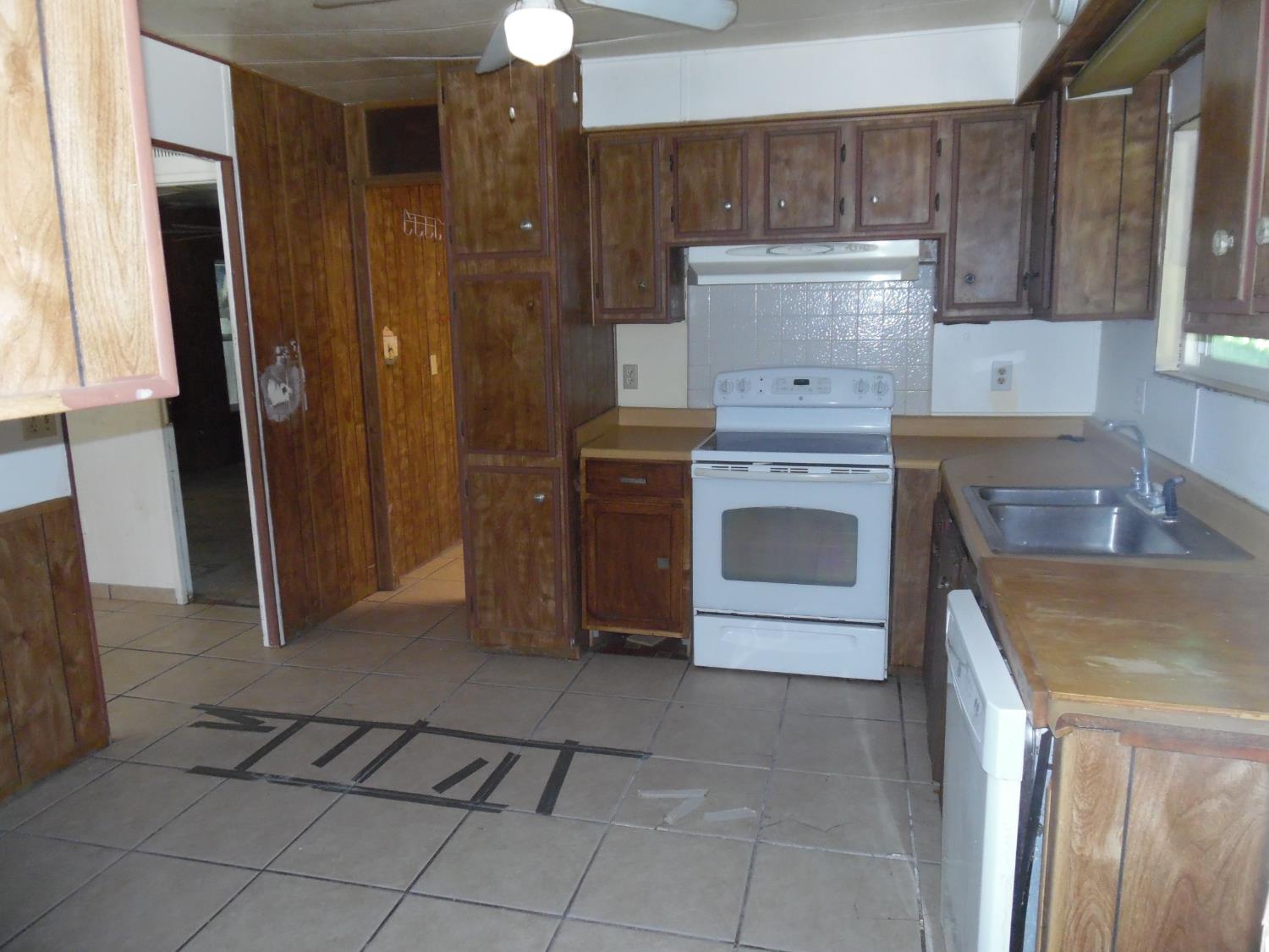 4399 Aplicella Ct #30, Manteca, CA 95337