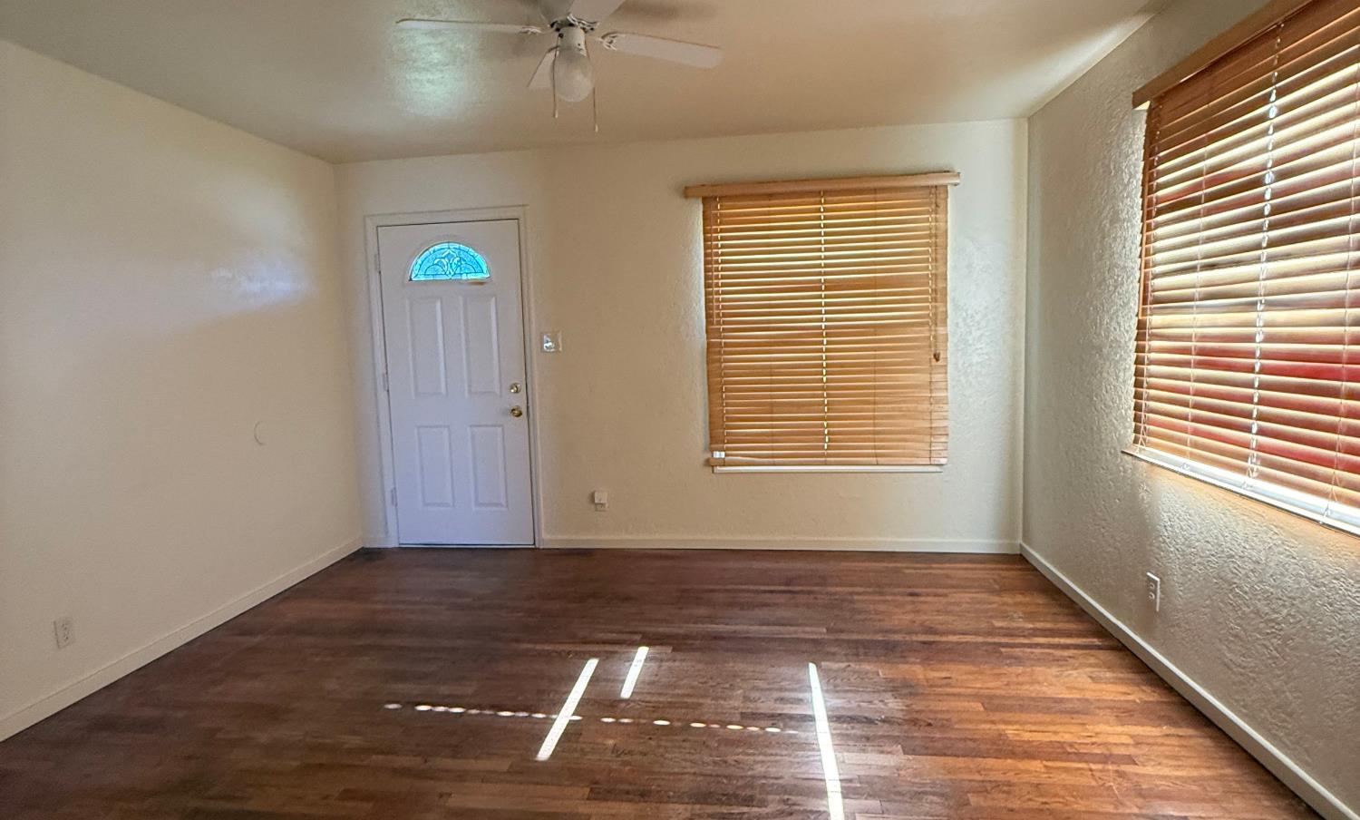1820 Idalou Ave, Modesto, CA 95350