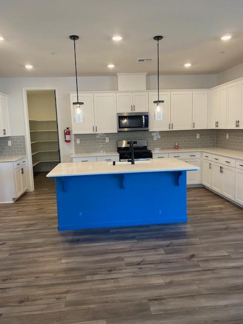 605 Mansfield Dr, Patterson, CA 95363