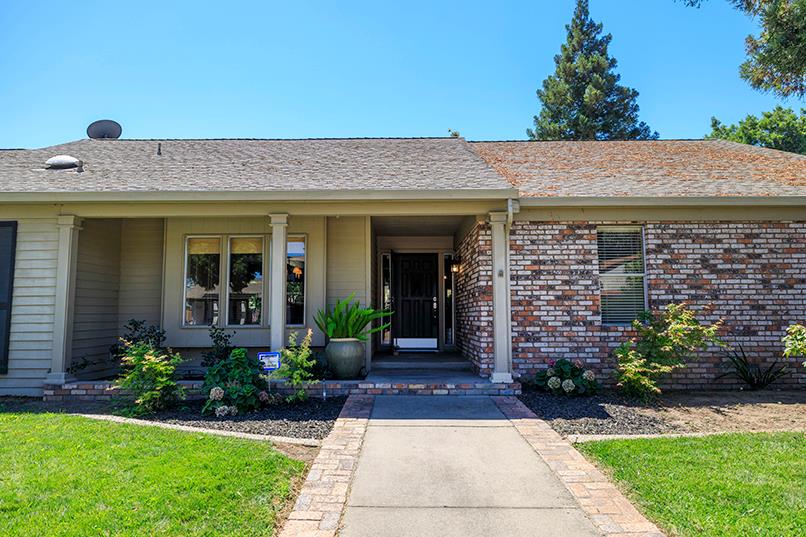 1420 Glenhaven Dr, Modesto, CA 95355