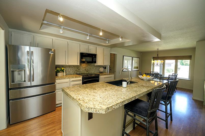 1420 Glenhaven Dr, Modesto, CA 95355