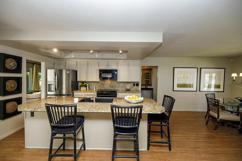 1420 Glenhaven Dr, Modesto, CA 95355