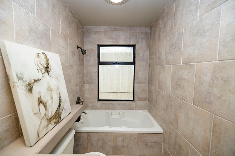 1420 Glenhaven Dr, Modesto, CA 95355