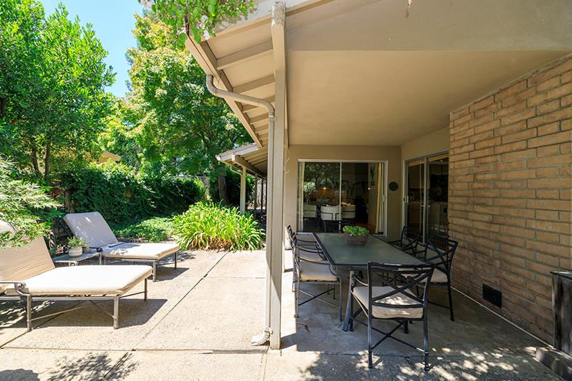 1420 Glenhaven Dr, Modesto, CA 95355