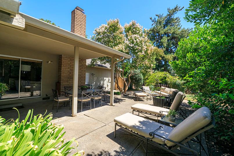 1420 Glenhaven Dr, Modesto, CA 95355