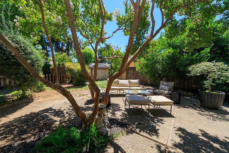 1420 Glenhaven Dr, Modesto, CA 95355