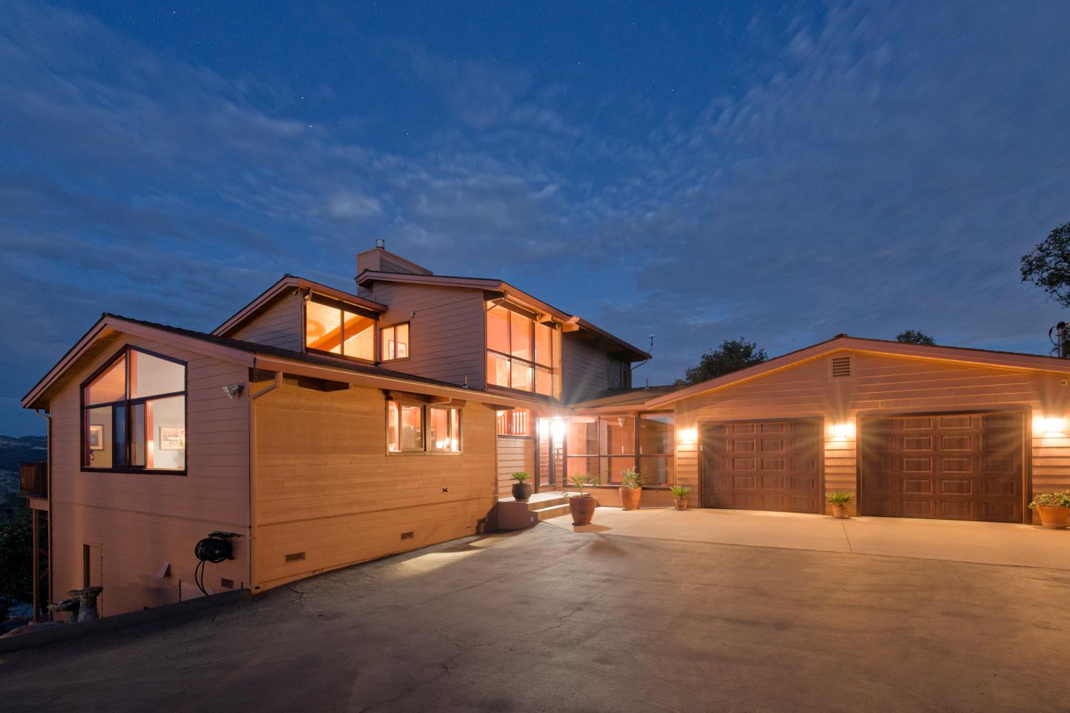 9256 Lazo Way, La Grange, CA 95329