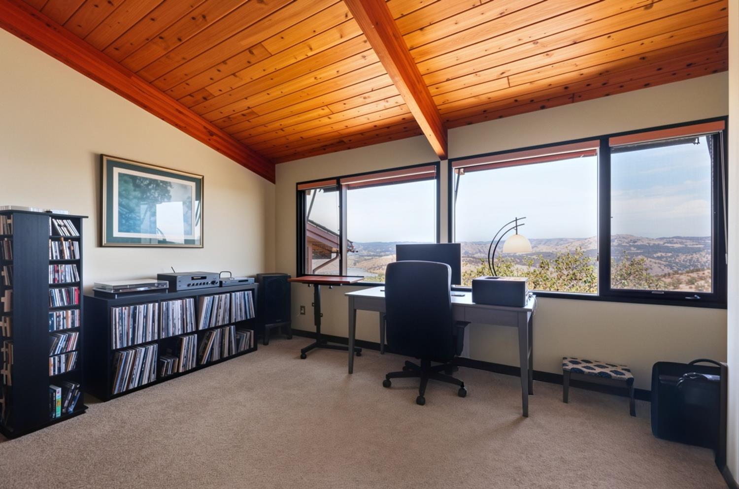 9256 Lazo Way, La Grange, CA 95329
