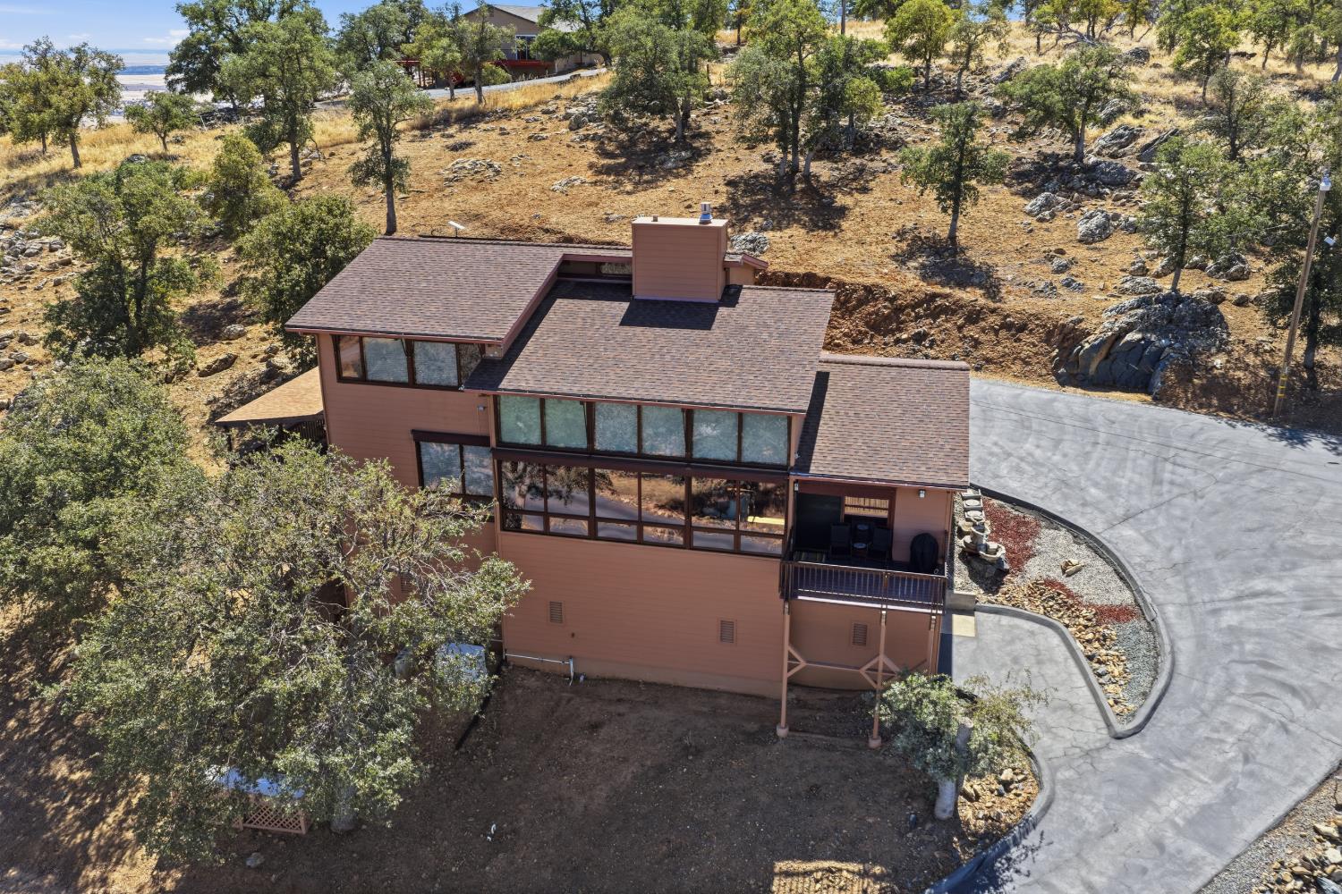 9256 Lazo Way, La Grange, CA 95329