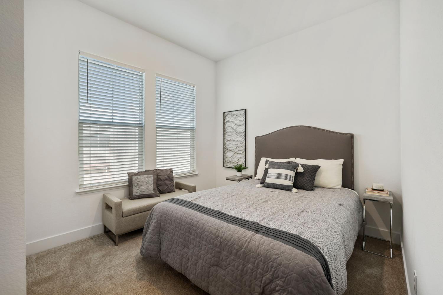 1954 Carmel Ranch Cir, Oakdale, CA 95361