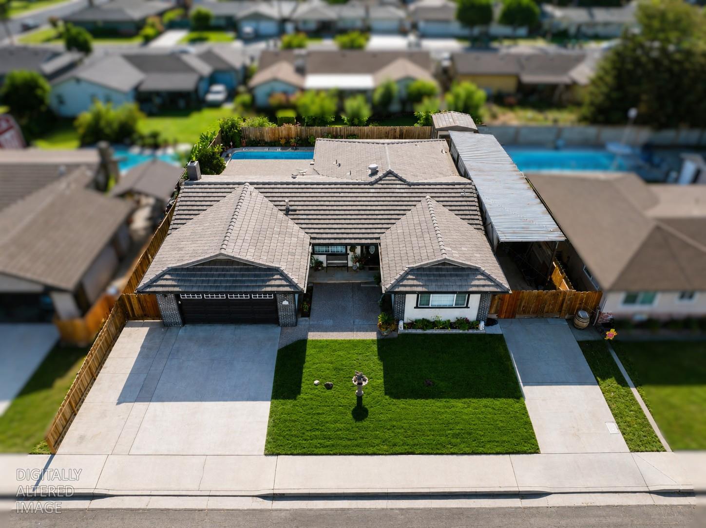 8322 Winfield Dr, Hilmar, CA 95324