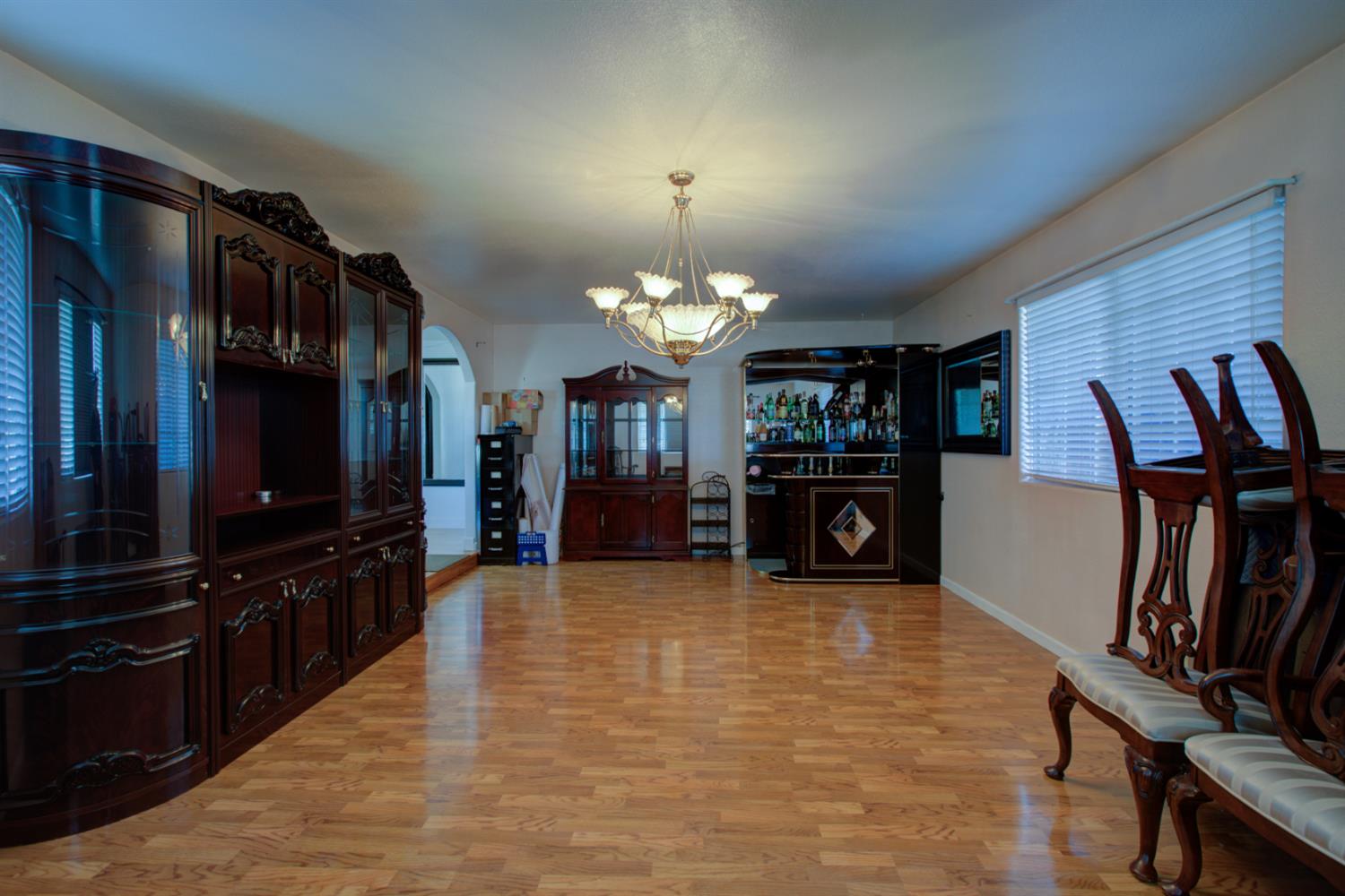 8322 Winfield Dr, Hilmar, CA 95324