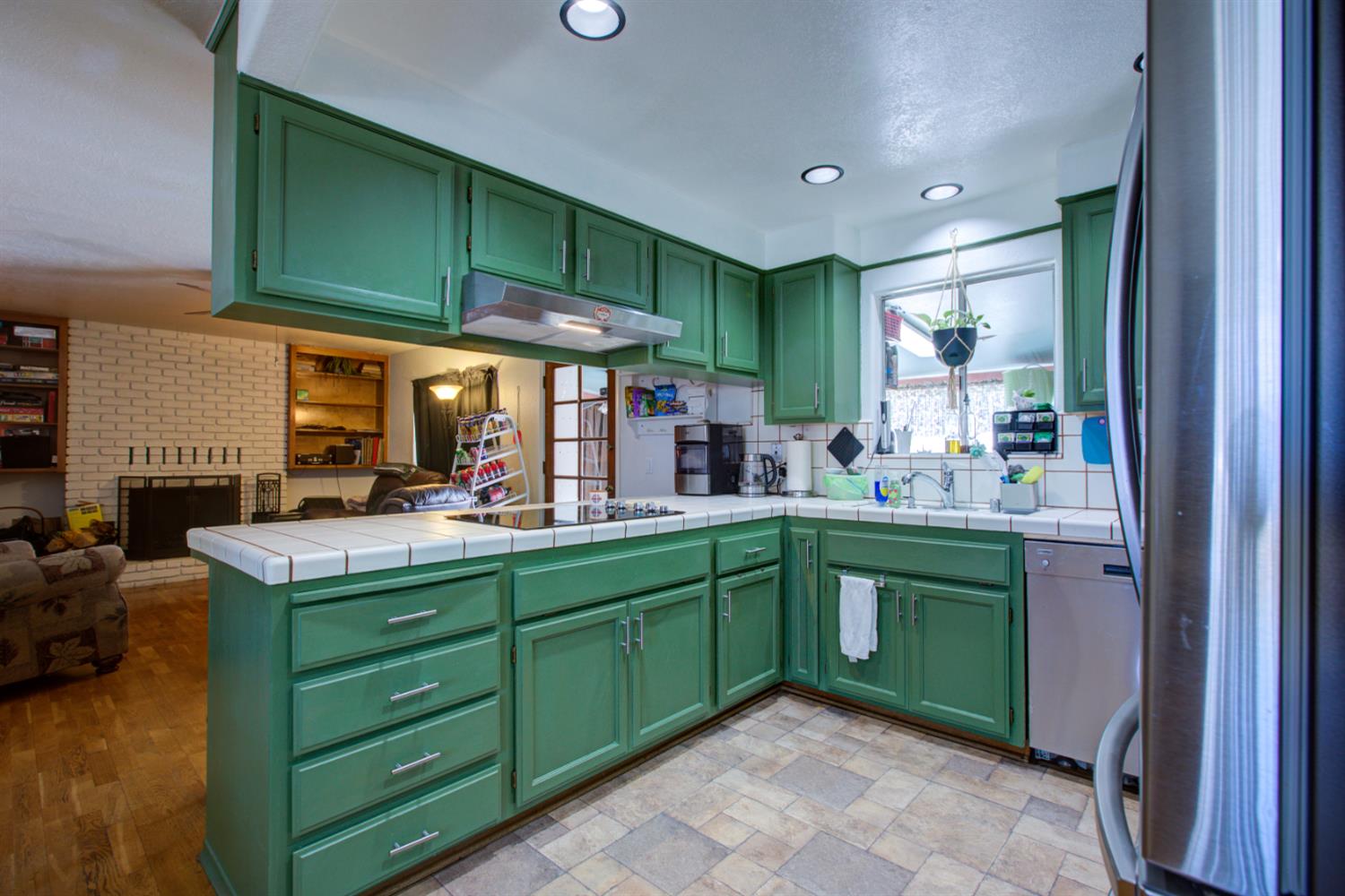 8322 Winfield Dr, Hilmar, CA 95324