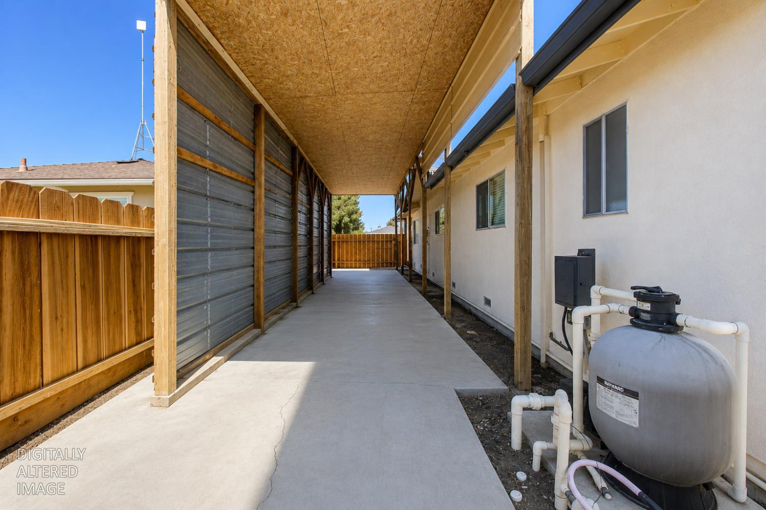 8322 Winfield Dr, Hilmar, CA 95324