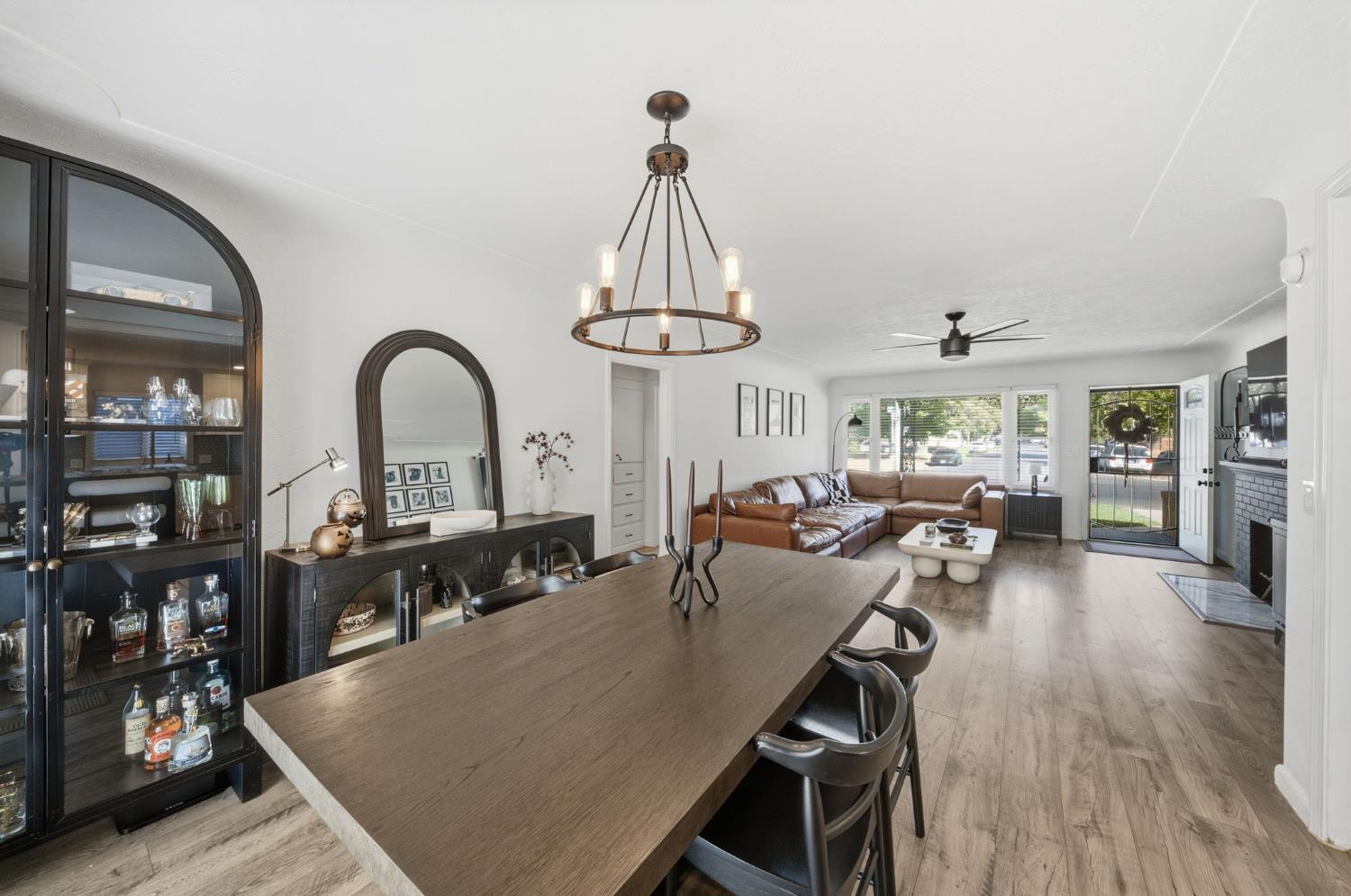 2412 Miller Ave, Modesto, CA 95354