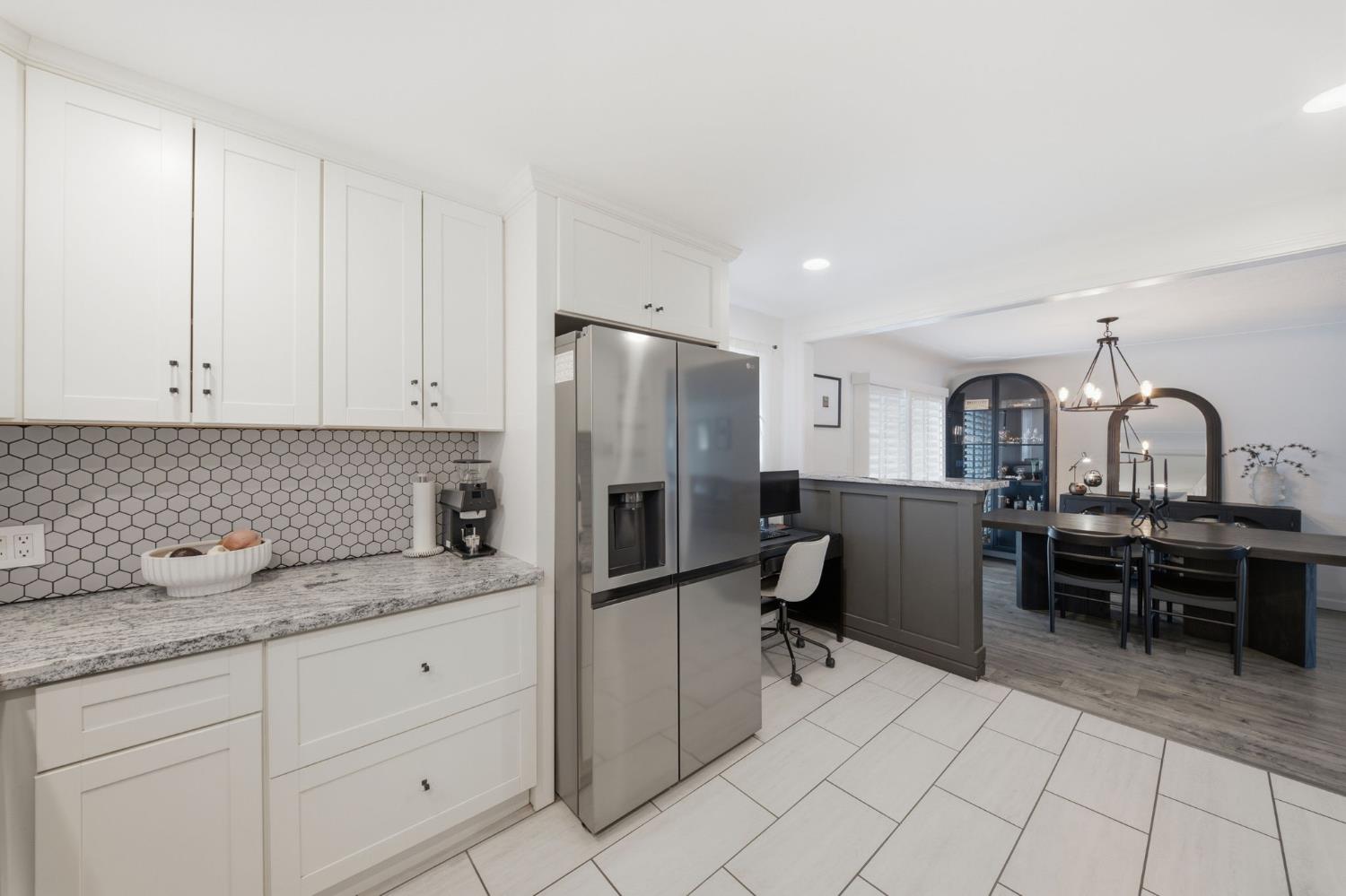 2412 Miller Ave, Modesto, CA 95354