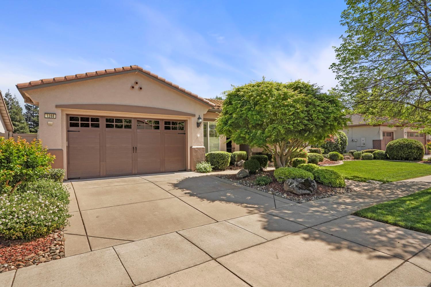 1288 Maple Valley St, Manteca, CA 95336