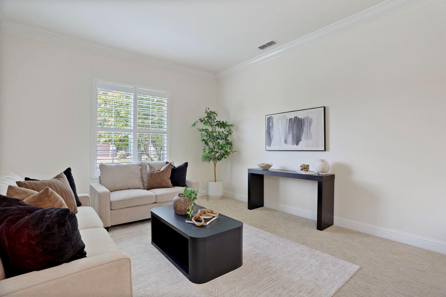 1288 Maple Valley St, Manteca, CA 95336