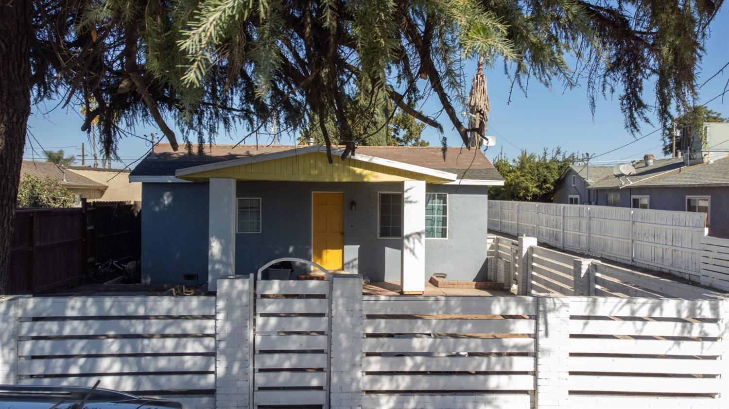 217 Rio Grande Ave, Modesto, CA 95351
