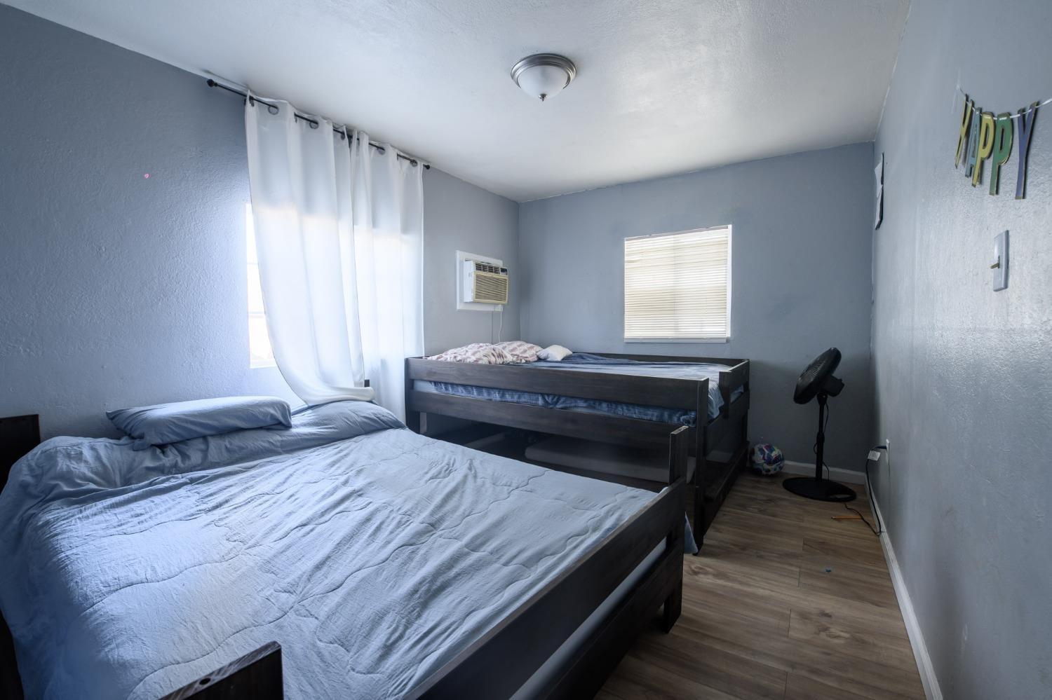 217 Rio Grande Ave, Modesto, CA 95351