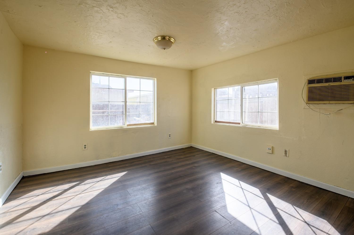 217 Rio Grande Ave, Modesto, CA 95351